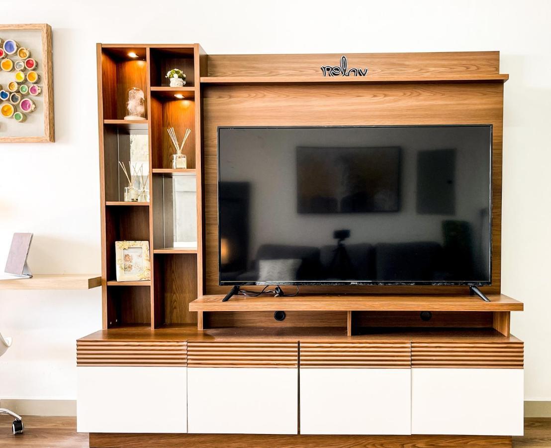 Luxury Studio Apartment Close To Jbr Beach&Yacht Club&Metro-Available Airport Shuttle Dubai Bagian luar foto
