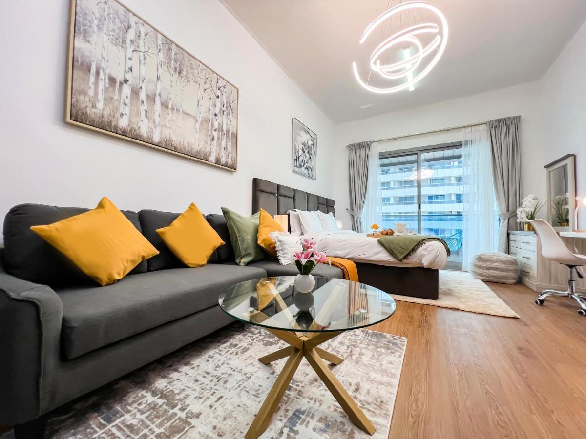 Luxury Studio Apartment Close To Jbr Beach&Yacht Club&Metro-Available Airport Shuttle Dubai Bagian luar foto